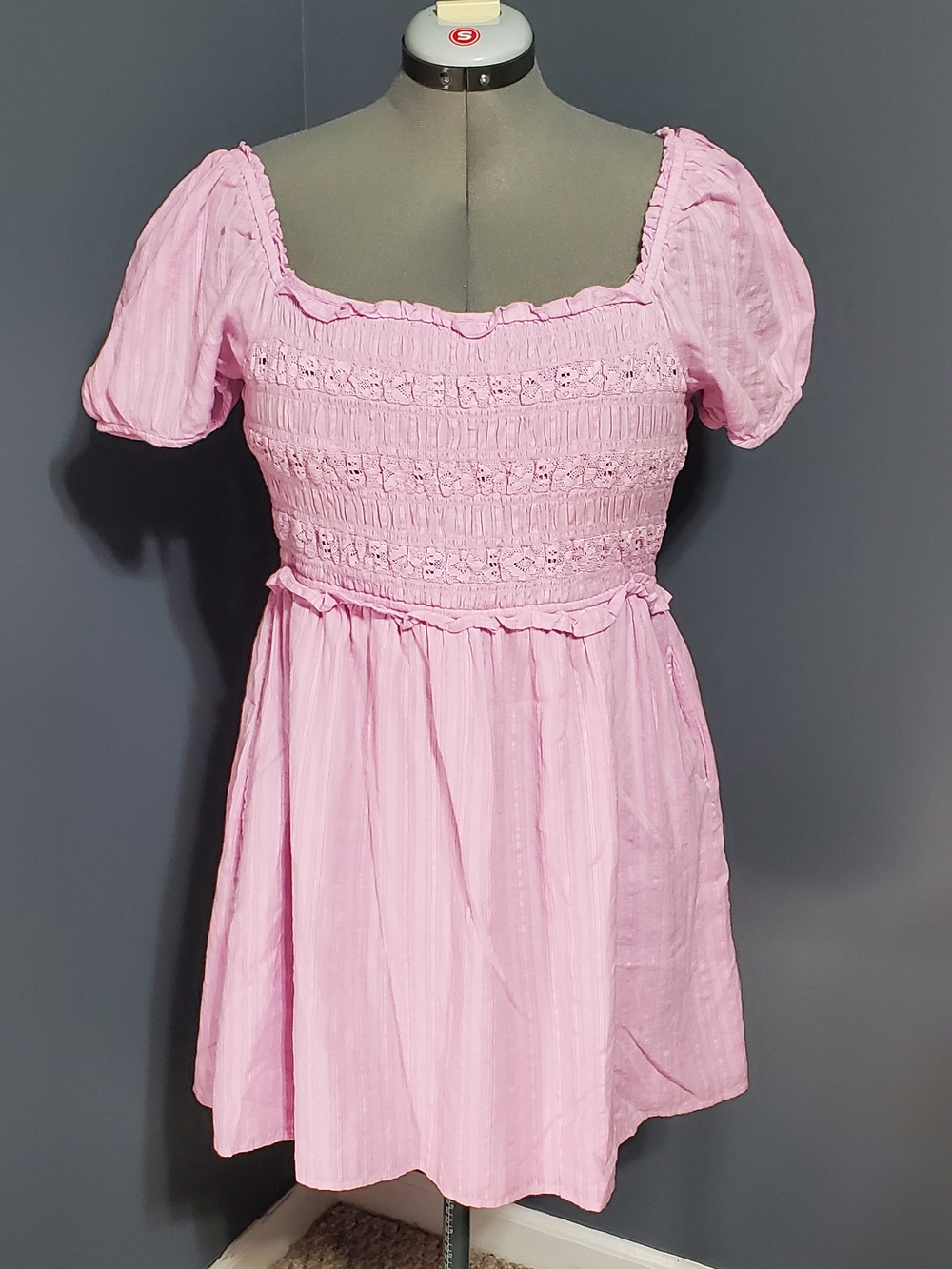 American Eagle Outfitters Light Pink Lavender Smocked Short Peasant Dress Sz L - Picture 1 of 7